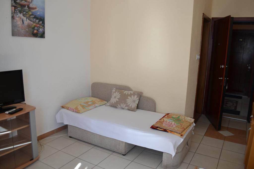 Apartments Elizabet Dojran エクステリア 写真