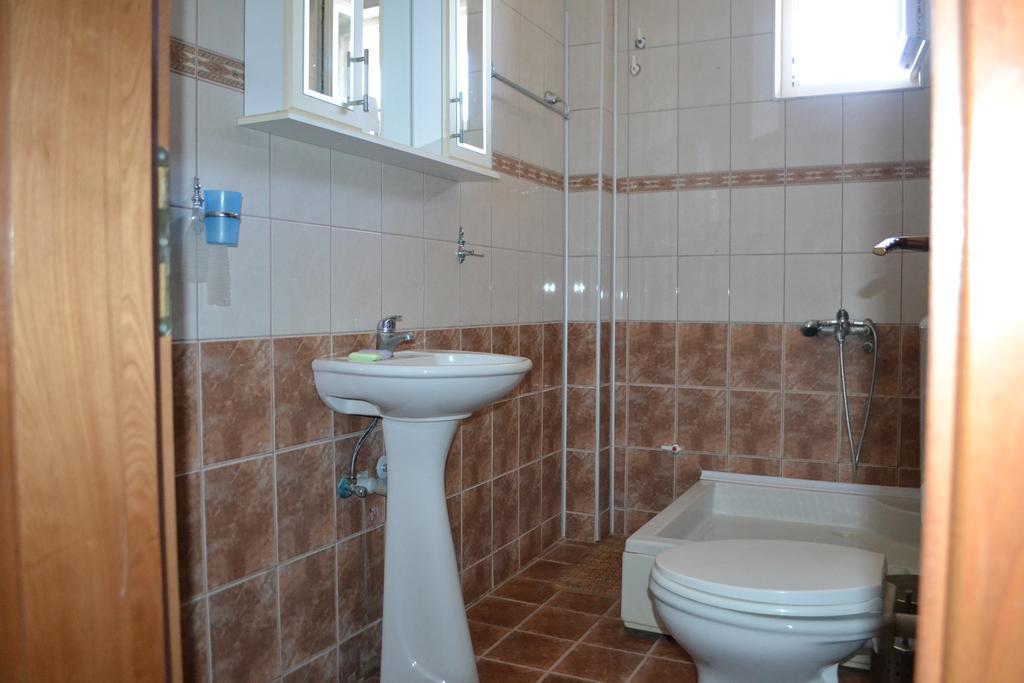 Apartments Elizabet Dojran エクステリア 写真