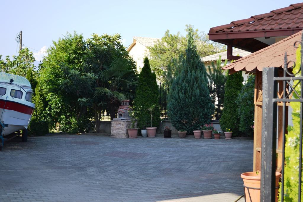 Apartments Elizabet Dojran エクステリア 写真